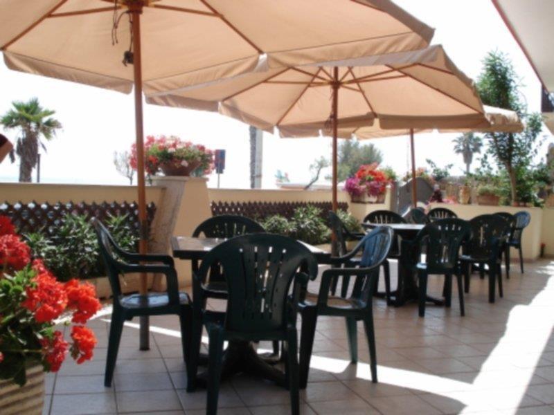 Villa Del Sole Terracina Zewnętrze zdjęcie