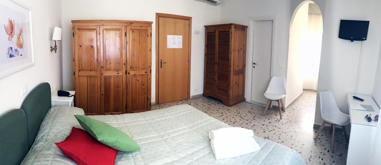 Villa Del Sole Terracina Zewnętrze zdjęcie