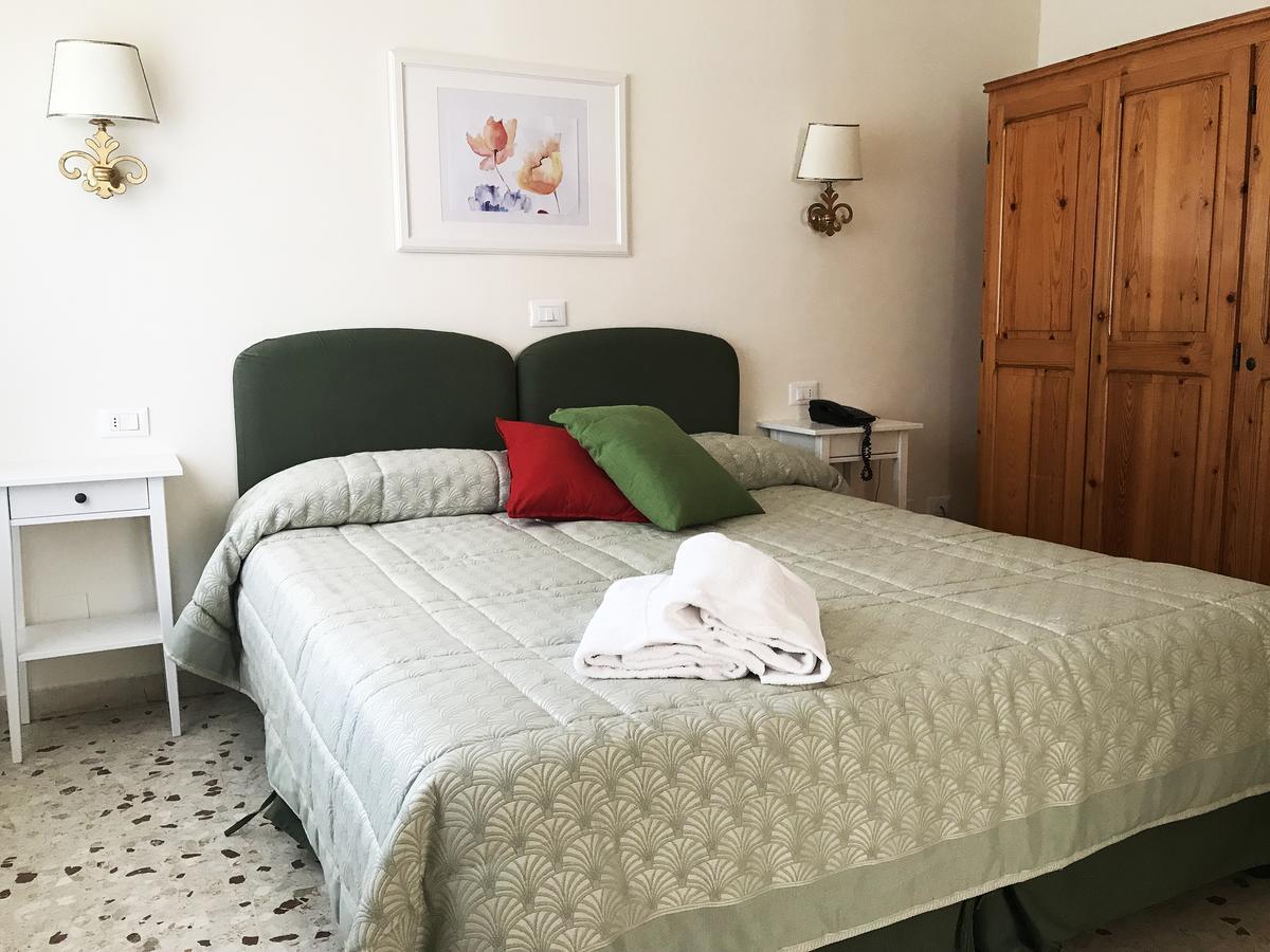 Villa Del Sole Terracina Zewnętrze zdjęcie