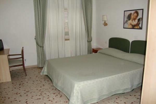 Villa Del Sole Terracina Zewnętrze zdjęcie